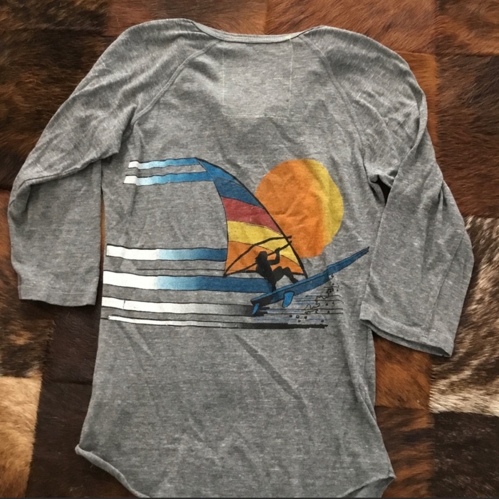 ISO THIS TOP! LOOKING FOR THIS Aviator Nation tee